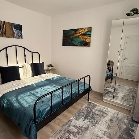 Zen Relax - Polona - Calea Victoriei - Metro Station Bucharest