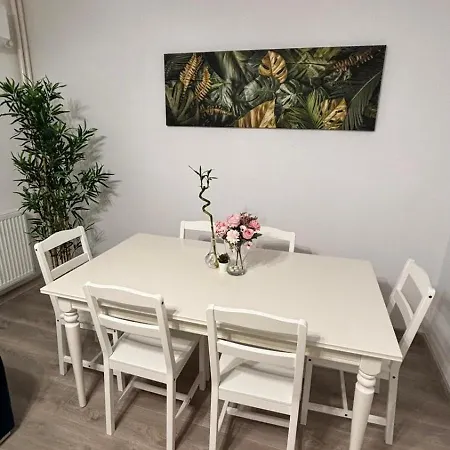 Zen Relax - Polona - Calea Victoriei - Metro Station Apartment Bucharest