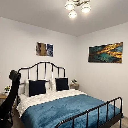 Zen Relax - Polona - Calea Victoriei - Metro Station Bucarest