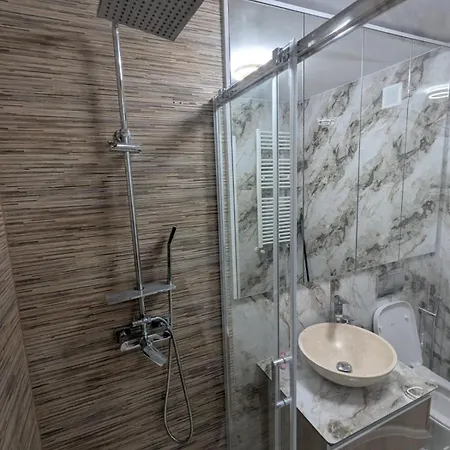 Zen Relax - Polona - Calea Victoriei - Metro Station *