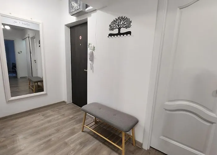 Zen Relax - Polona - Calea Victoriei - Metro Station * Бухарест