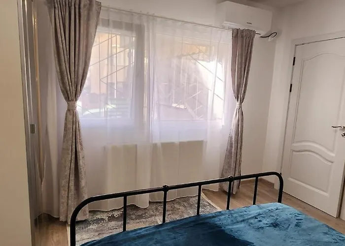 Zen Relax - Polona - Calea Victoriei - Metro Station Bucureşti