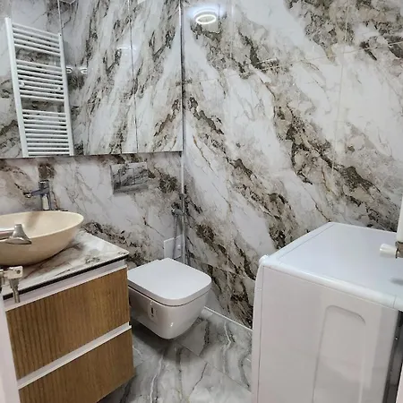 Zen Relax - Polona - Calea Victoriei - Metro Station